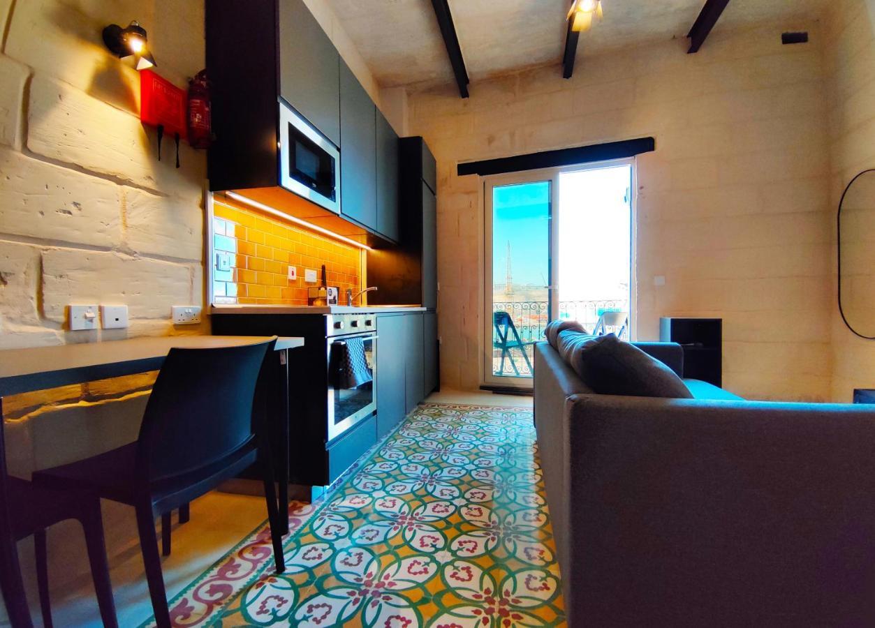 Deck 3 Savynomad Harbour Residences Wow Views Cospicua Экстерьер фото